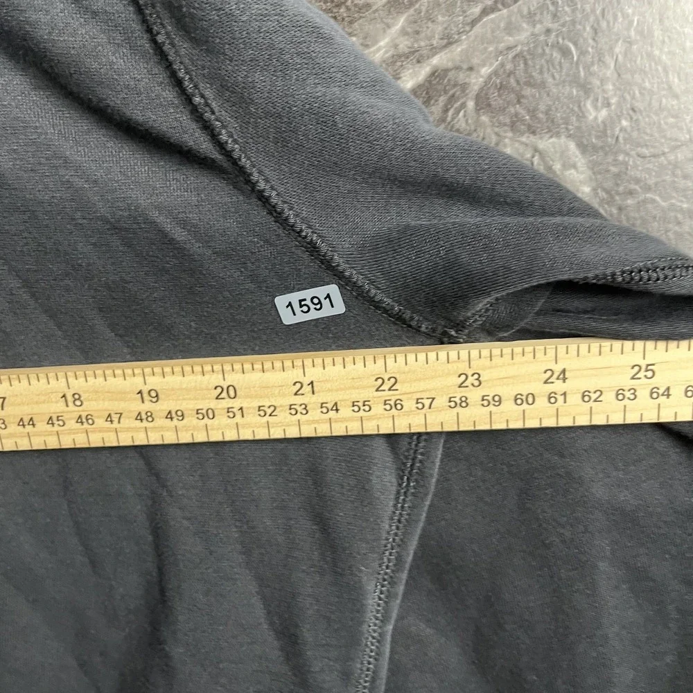 Nike Men's Black Fleece Hoodie Medium